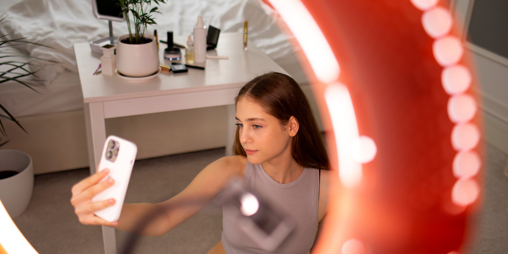 Nushape Red Light Therapy: Enhance Your Wellness Routine