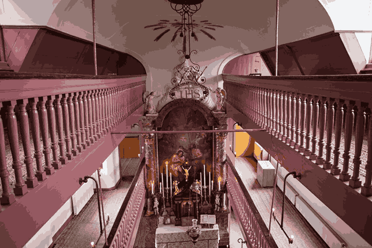 Hidden Worship in Attic Chapels