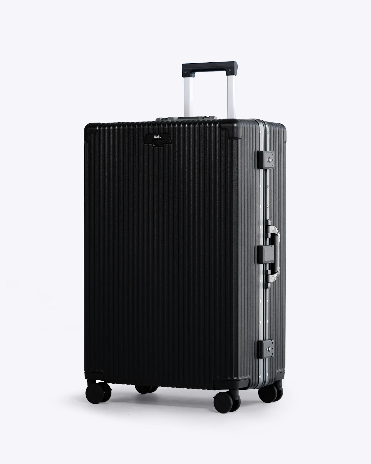 Best Checked Luggage Check-in: Aluminum 28