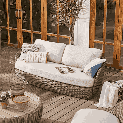 Malta Outdoor Loveseat