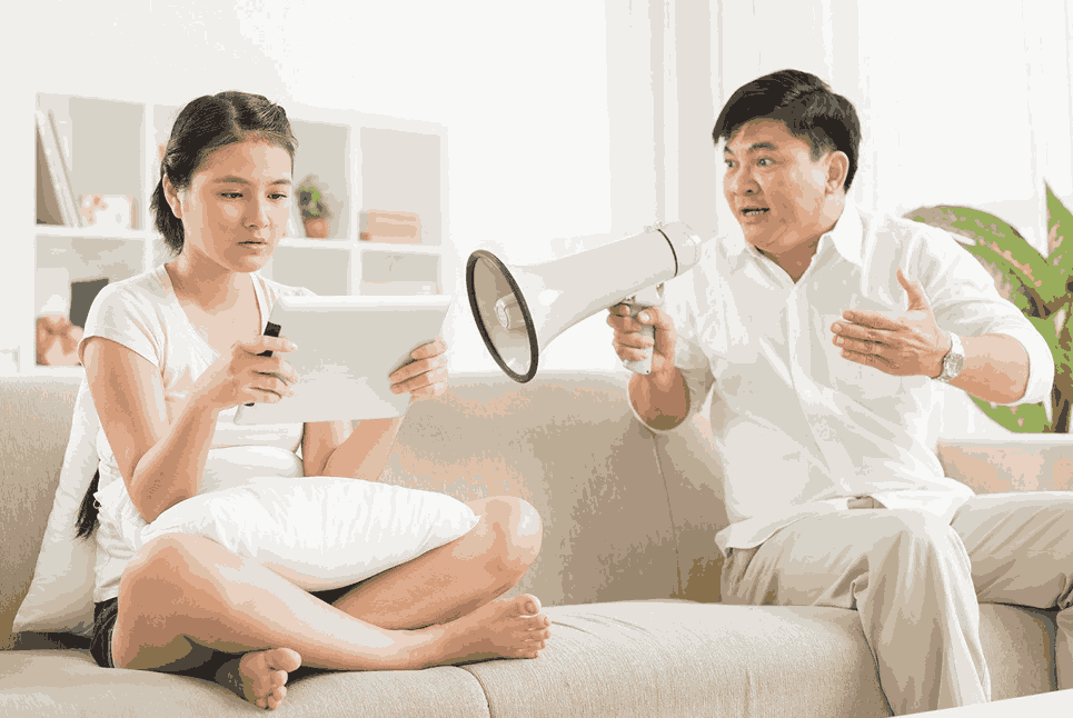 The Pressure Parents Don&rsquo;t Realise They&rsquo;re Adding