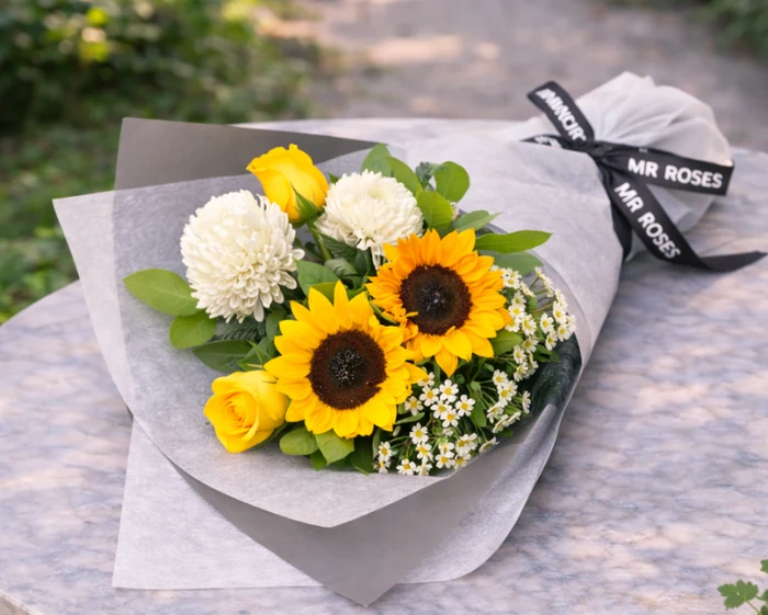 Mary-Kate Flower Bouquet